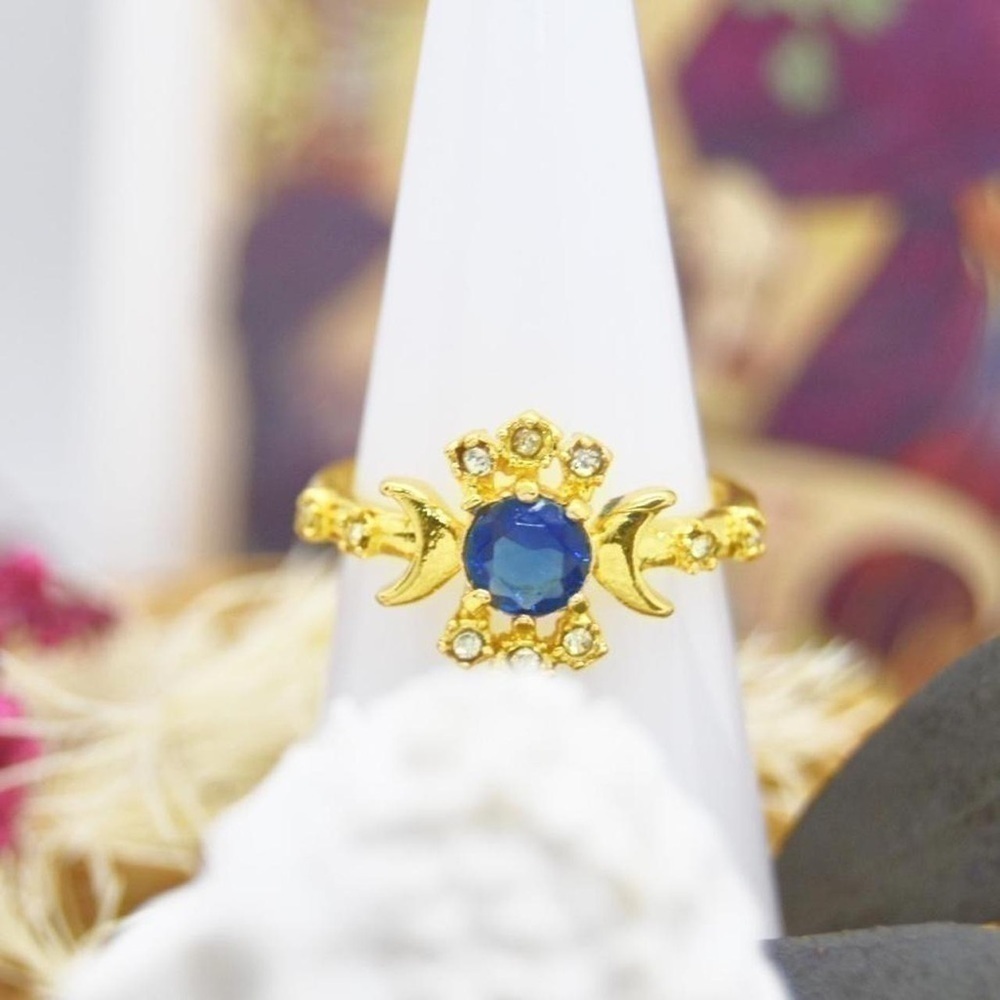 Boho Crystal Moon Ring - Picture 4 of 5